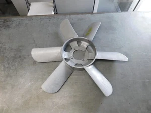 108 W109 W110 W111 W113 300D 280SL 280SE 280SEL 280C Fan Clutch Blade 1082051006 - Picture 1 of 5