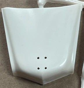 Revell   ✔  VINTAGE  ✔  56 Cadillac El Dorado Scale 1:32 ( hood ) no box - Picture 1 of 2