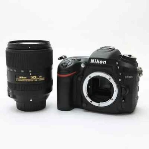 Nikon D7100 DSLR Camera with 18-300mm VR Lens -Near Mint- #182 - Picture 1 of 12