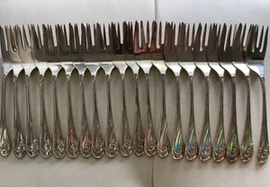 Kirk Stieff 1985 Sterling Silver Glossy Serving Fork Set of 20 - Picture 1 of 7