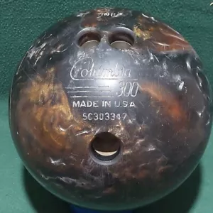 Vintage Columbia 300 WD Bowling Ball 15 Pounds 12 Ounces Rootbeer Float Swirl - Picture 1 of 15