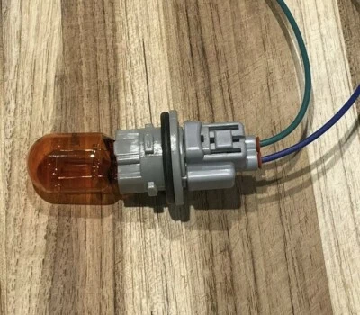 90075-60028 Signal Bulb Socket And Connector Pigtail For 2007-2017 Toyota Prius - Image 1 of 4