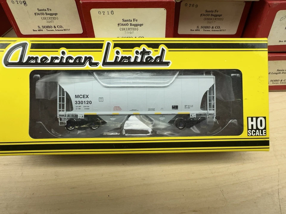 American Limited Trinity 3281 2-Bay Covered Hopper MCEX #330120 - Image 1 of 2
