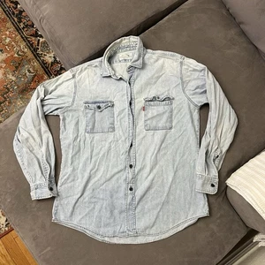 Vintage Levis Shirt Mens Large Blue Denim Long Sleeve Button Up Distressed - Picture 1 of 9