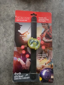TOTALMENTE NUEVA LINTERNA DE MUÑECA GIRATORIA TWISTII BATERÍA RECARGABLE USB CAMUFLAJE VERDE - Imagen 1 de 2