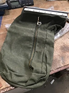 Militär Armee Panzer Panzerwagen Patronenfänger Tasche D25 - Bild 1 von 7