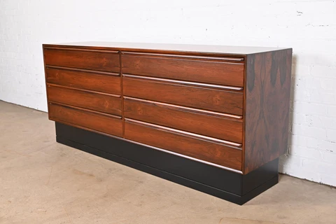 Westnofa Scandinavian Modern Rosewood Dresser or Credenza, Newly Refinished Cover
