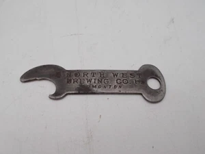 VINTAGE NORTH WEST BREWING CO LTD EDMONTON BOTTLE OPENER KEY RING FOB - Picture 1 of 4