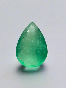 7,36 Karat 17x12 mm zweifarbig grün groß natürlich lose kolumbianischer Smaragd-Birnenschliff - Bild 1 von 10