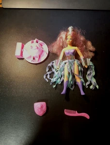 Spinnerella - Princess Of Power - Mattel - Masters of the Universe - Complete - Foto 1 di 11