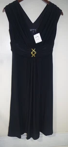 C21 Vintage NWT $84 Jones New York Dress 8 Black V Neck Knit Brass Ornament - Picture 1 of 8