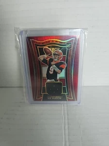 2020 Panini Select - Rookie Swatches Joe Burrow #RS-JBO Red Prizm (MEM, RC) - Foto 1 di 2