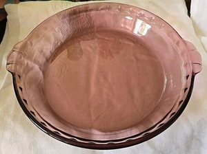 Vintage Pyrex Kuchenplatte #229 Backen 9 1/2" geriffelte Kanten tiefe Form Amethyst Rosa - Bild 1 von 3