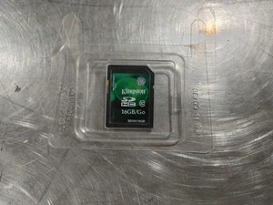 GOOD CONDITION Kingston 16GB SDHC SD Card Tested Working Black/Green - Picture 1 of 2
