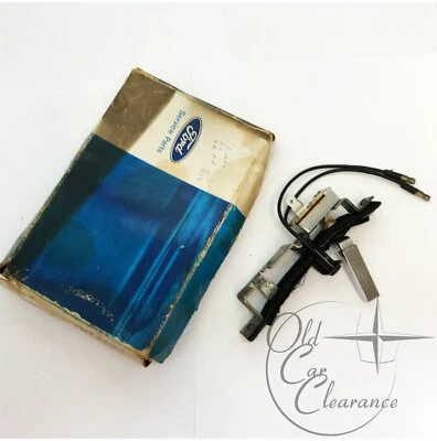 Lincoln Mark III 1969 interruptor de ventana trasera con calefacción (C9SZ18578A) nuevo en caja   Foto 1 de 4