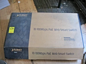 Commutateur Ethernet intelligent PoE Web Planet FNSW-2400PS 24 ports 10/100 Mbps NEUF DANS SA BOÎTE - Photo 1/7