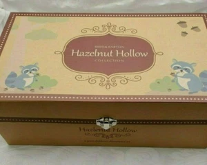 Reed & Barton Melamin Haselnuss Hohl Waschbär 5-teiliges Geschirr Set #9154 - Bild 1 von 8