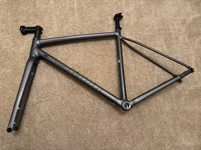 Quadro 2025 Specialized Crux DSW tamanho: 54cm cetim preto/carvalho musgo - Imagem 1 de 4