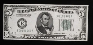 Fr. 1952-E $5 1928B Federal Reserve Note Gem Uncirculated - Picture 1 of 2