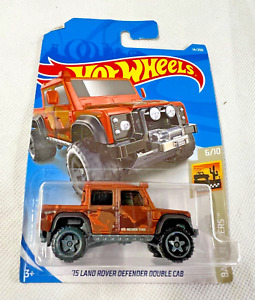 Hot Wheels 15 Land  Rover Double Cab Truck 6/10 - 14/250 - Brand New - RARE