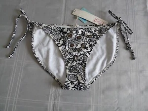 BNWT Bikini bottoms UK size 16 Accessorize black white floral with sequins - Picture 1 of 3