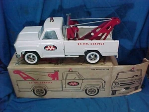 NIB 1960s TONKA Pressed Steel 2518 WRECKER TRUCK Never Played With - Picture 1 of 4