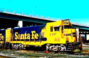 ORIGINAL KODACHROME SLIDE ex-ATSF CF-7 #2417 BINGHAMTON, NEW YORK MARCH 1, 1985 - Picture 1 of 1