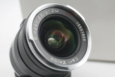 ZEISS Biogon T* 2.8/21 ZM Lens - Black - Image 1 of 4