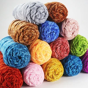 100 g Chenilla Gruesa Hágalo Usted Mismo Terciopelo Crochet Tejido Lana Artesanal Hilo de Tejer Suave Lo último - Imagen 1 de 33