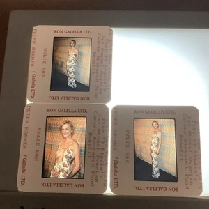 3 Vintage 35mm Dias mit Schauspielerin Model Kylie Bax 1997 - Bild 1 von 5