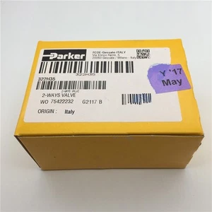 one new parker 322H35 solenoid valve Fast Shipping #YP1 - Picture 1 of 2