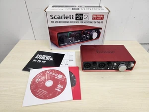 Focusrite Scarlett 2i2 (1st Gen) 2-Channels USB Recording Audio Interface - Picture 1 of 4