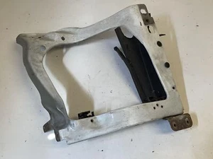 FORD TRANSIT Bus Kasten 06-14 Scheinwerferaufnahme Rechts - Bild 1 von 2