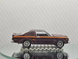 Johnny Lightning 1976 Dodge Aspen R/T cinnamon Loose New 1:64 BB13-1252 - Picture 1 of 12