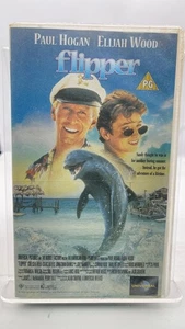 Paul Hogan Flipper VHS Video - Picture 1 of 3
