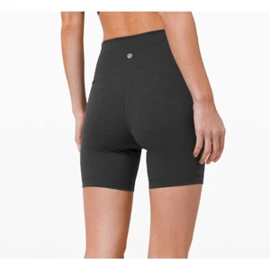 Lululemon Wunder Train hoch geschnittene Damenshorts 6 Zoll meliert graphitgrau Größe 2 - Bild 1 von 10