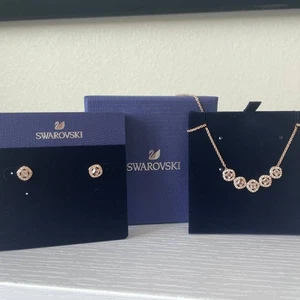 Swarovski Angelic Square Rose Gold Necklace and Matching Earrings Set - Picture 1 of 12