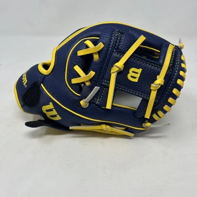 Wilson 2024 A200™ EZ Catch™ Savannah Bananas 10” T-Ball Glove Right Hand - Image 1 of 4
