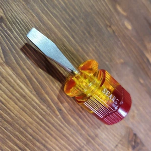 Vintage Sears Stubby Flat Head Slotted Screwdriver Red/Yellow Great Condition - Picture 1 of 13