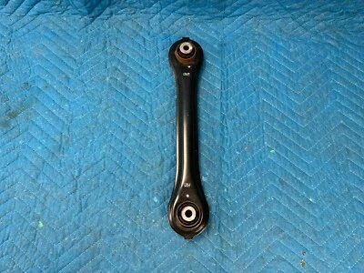 Honda HR-V CR-V Civic AWD Rear Lower Control Arm RH or LH 17k 2017-2025 OEM Foto 1 de 4