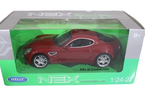 Welly Alfa Romeo 8C Competizione , modello scala 1:24 ROSSO Alfa con scatola - Foto 1 di 9