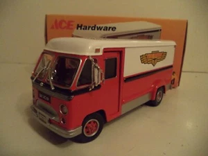 CROWN PREMIUMS DIVCO MODEL 70 STEP VAN 1961 1/34TH SCALE IN BOX - Picture 1 of 8