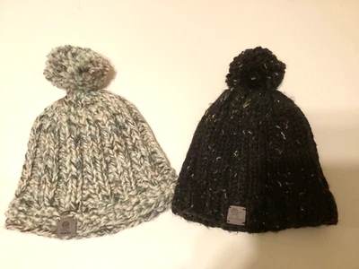 Juego de 2 gorras gruesas tejidas a mano Pom Pom gorra ganchillo esquí nieve nuevas sin etiquetas Foto 1 de 3