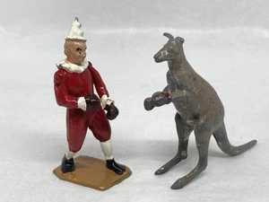 Boxing Clown And Boxing Kangaroo By Britains (N Yel 485) See Notes - Imagen 1 de 8