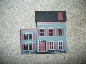RETIRED 1986 Cats Meow Village Series IV Westbrook House Pine Shelf Sitter - Picture 1 of 2