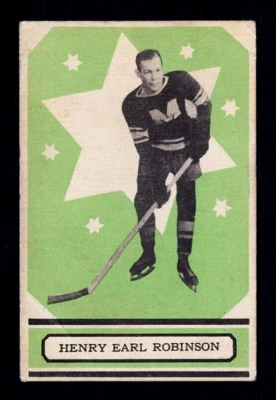 1933 O-PEE-CHEE #55 HENRY EARL ROBINSON CENTERED MONTREAL MAROONS OPC B V304B - Image 1 of 2