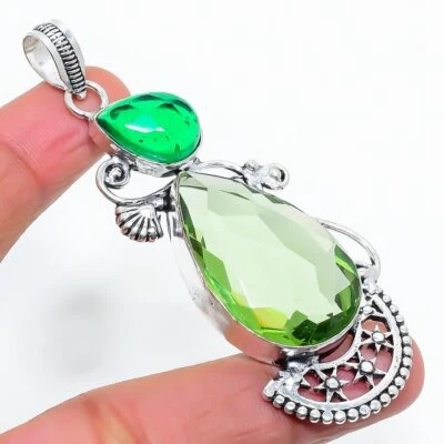 Colgante de joyería de plata de ley 925 étnico hecho a mano con piedras preciosas de tsavorita 2,56" P71 Foto 1 de 4