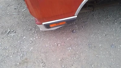 Guardabarros marcador lateral con luz de esquina/estacionamiento montado para camioneta Dodge 150 81-91 Foto 1 de 4