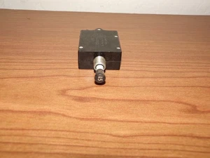 Wood Electric 15A Circuit Breaker 454658 - Picture 1 of 4