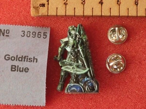 Warhammer 40,000 WH40K Necron Pin Badge 50mm New Games Workshop 40'000 Necrons - Picture 1 of 3